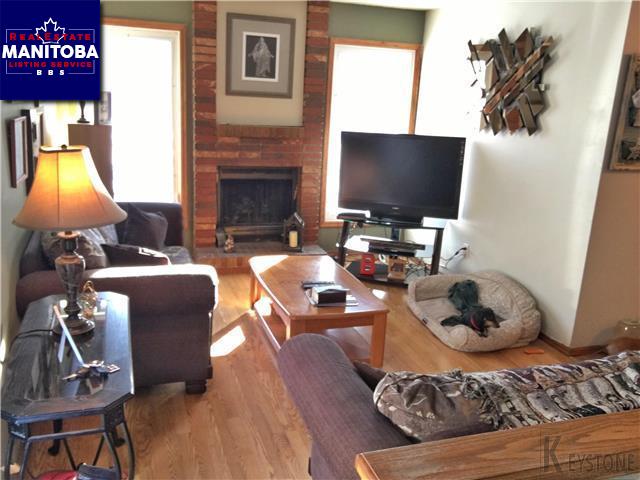 Property 7 Amelia Cr img1