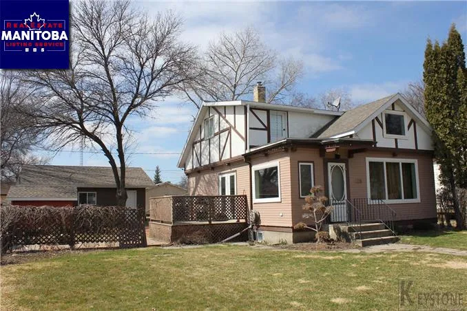 116 1st. St Se, Carman