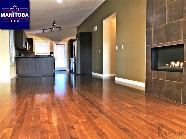 Property 11 Tascona Rd img1