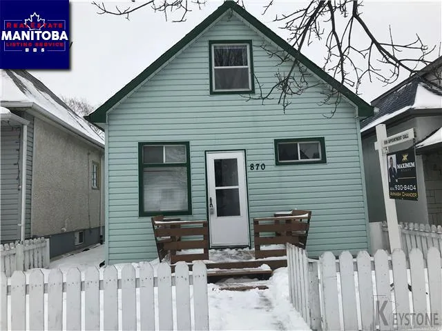 870 College Ave, Winnipeg