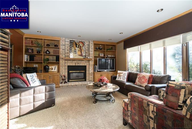 Property 111 Glenmoor Pl img1