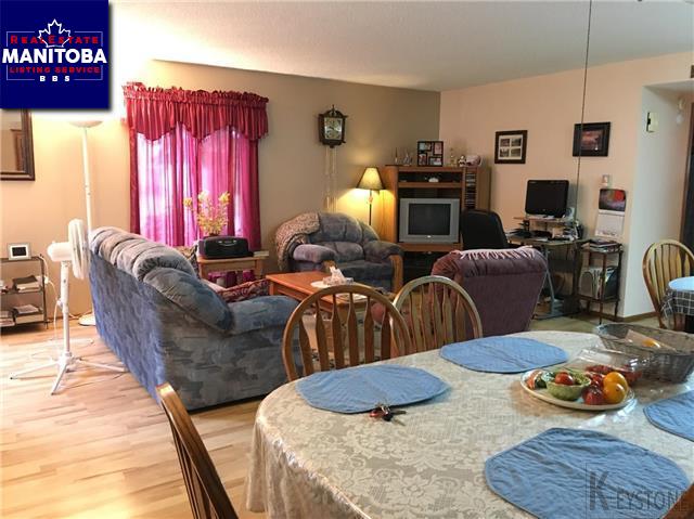 Property 299 2nd St img1