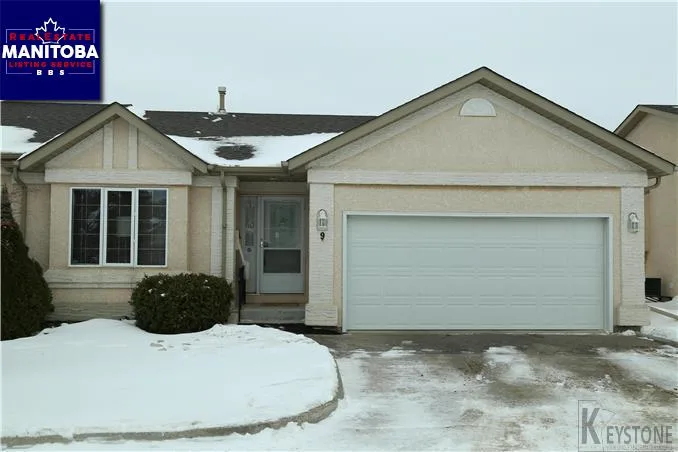 9 123 Victor Lewis Dr, Winnipeg