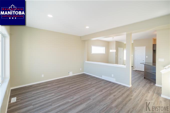 Property 71 Phoenix Way img1