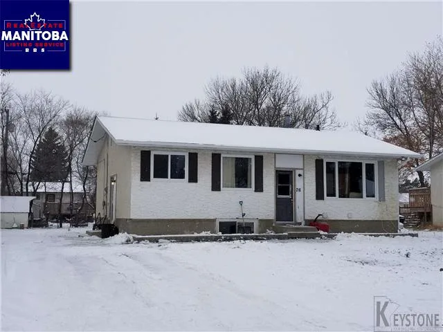 76 Cloverdale St, Steinbach