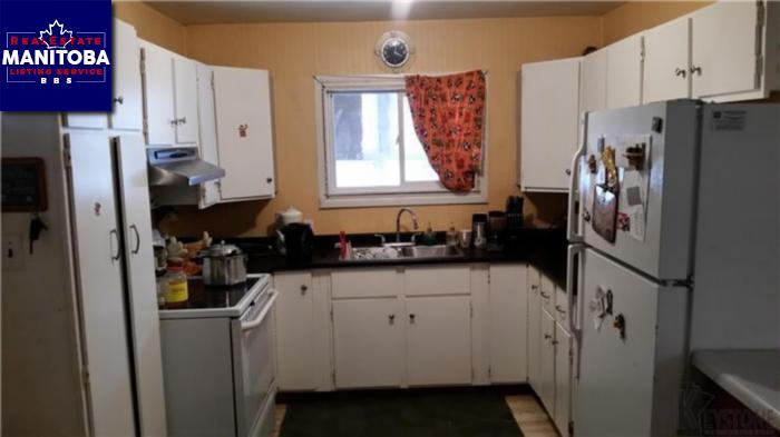 Property 53 Wahtopanah Dr img1