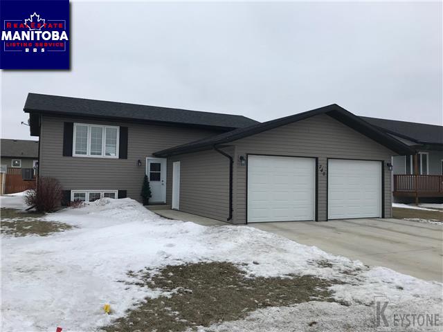 Property 740 Townsend Dr Main image