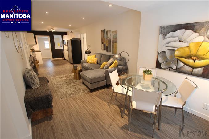 Property 352 Seven Oaks Ave img1