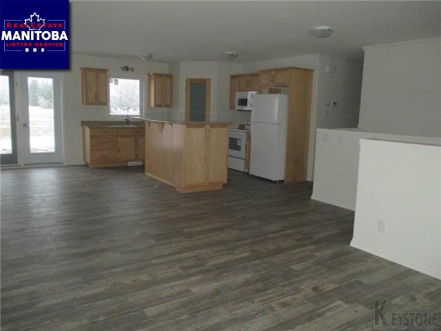 Property 820 Young St img1