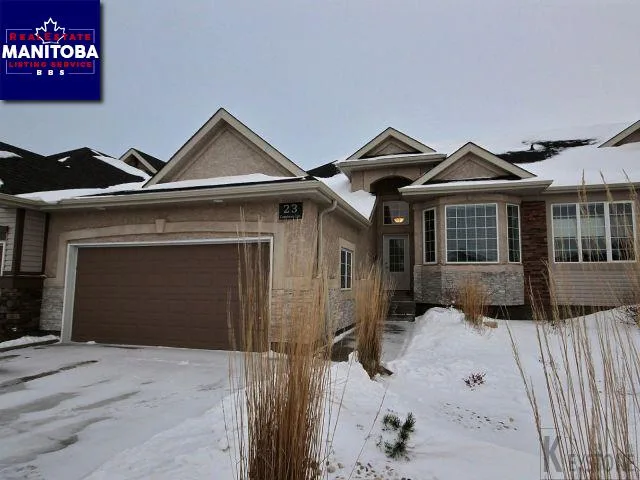 23 Casselman Cr, Oak Bluff