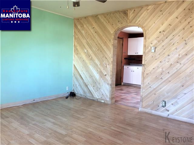 Property 214 Colcleugh Ave img1