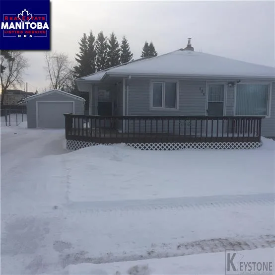 352 Gertrude Ave, Beausejour