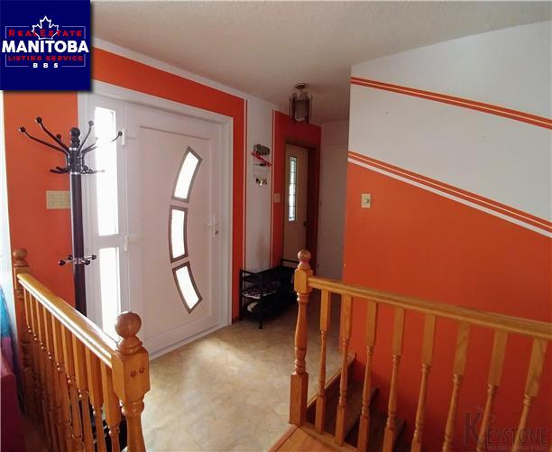 Property 61 Hildebrand Dr img1