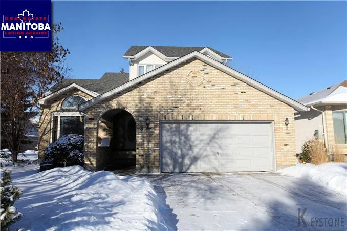 3 Hawkesbury Cr