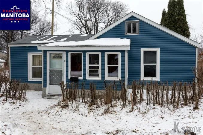 4 Jones St, Winnipeg