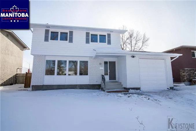 45 Makinak Bay, Winnipeg