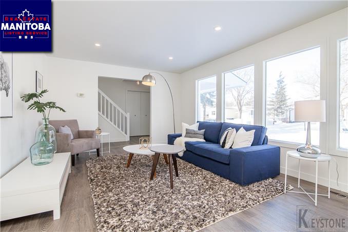 Property 45 Makinak Bay img1