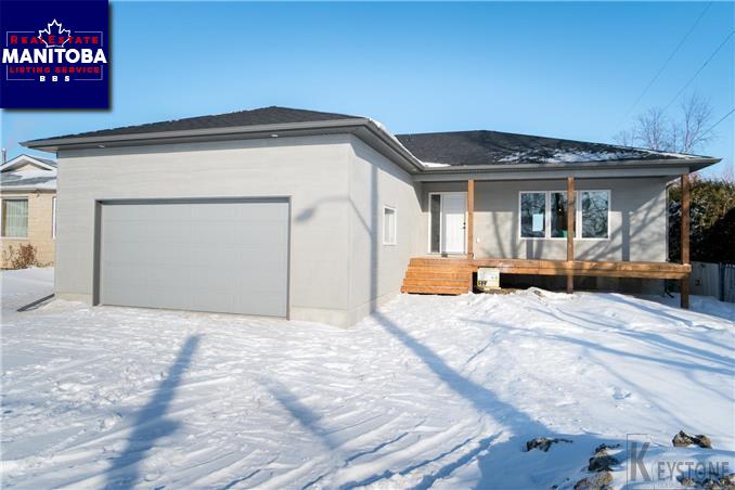 Property 827 Knowles Ave Main image