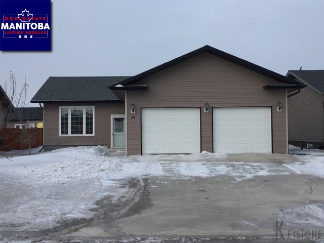 Property 39 Duster Bay Main image