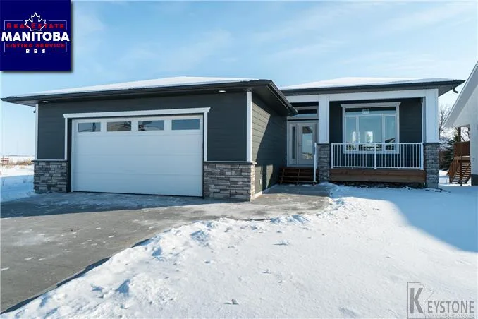 276 Sauveur Pl