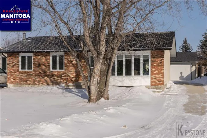 27 Edgemont Dr, Winnipeg