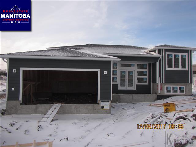 Property 21 Parade Dr Main image