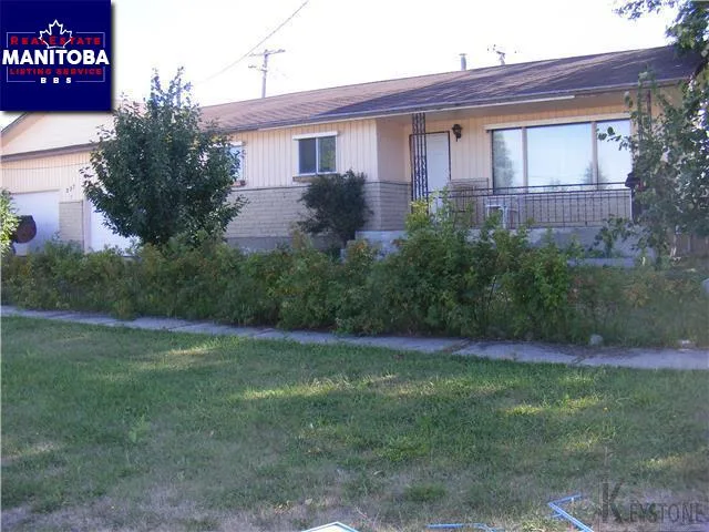 227 Caron St N, St Jean Baptiste