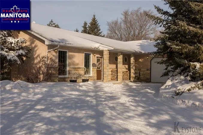 12 Bouchard Dr, Elie