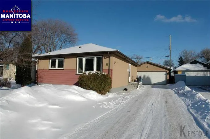 4 Frontenac Bay