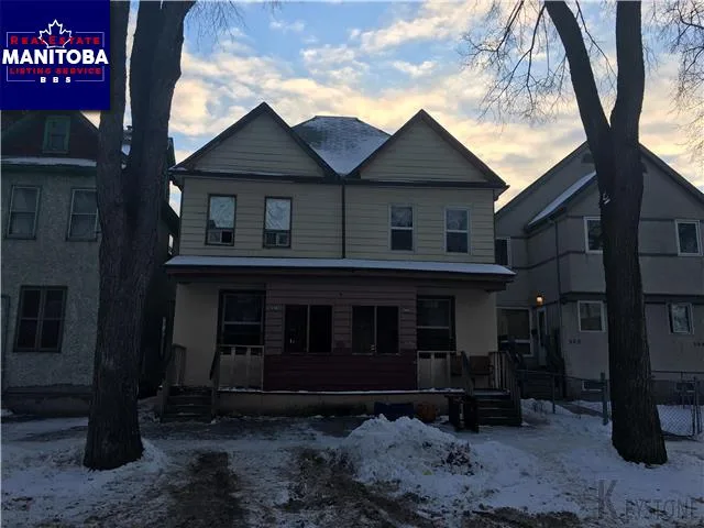 558 Manitoba Ave, Winnipeg