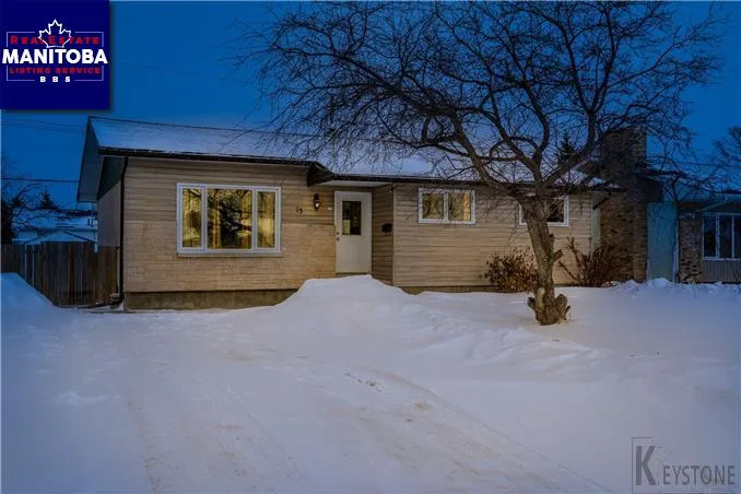15 Dorothy Bay
