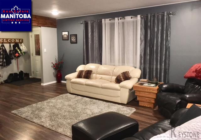 Property 440 Carleton St img1