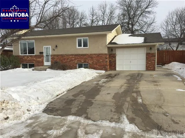 4 Bed House for Sale at 35 Burns Bay, Portage La Prairie, MB - MLS® #1802980