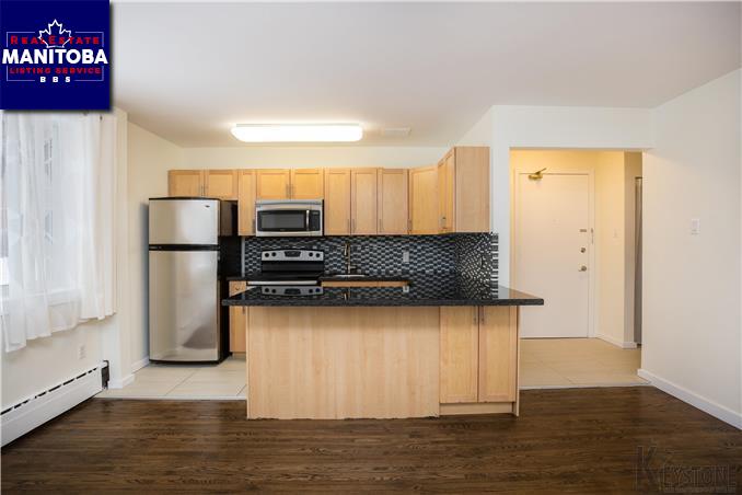 Property 5 550 Corydon Ave img1