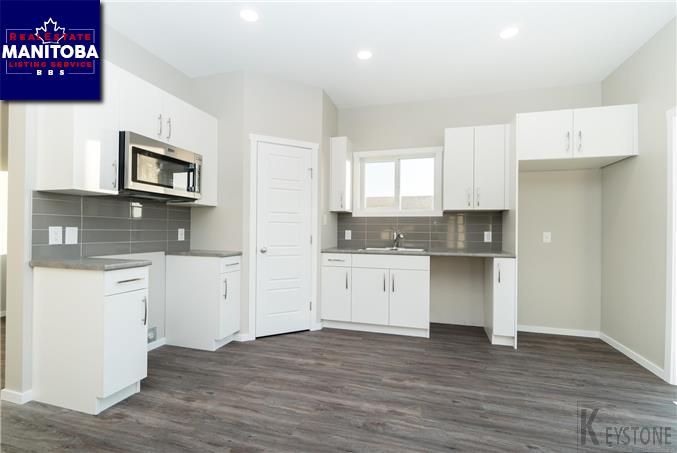 Property 32 Atlas Cr img1