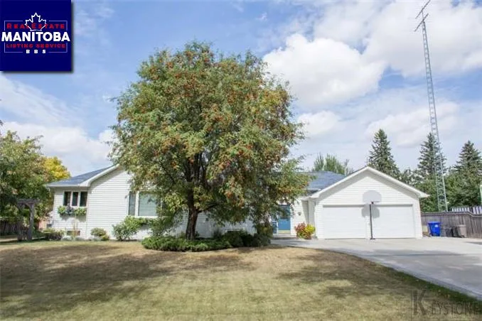 261 6th Ave Ne, Altona