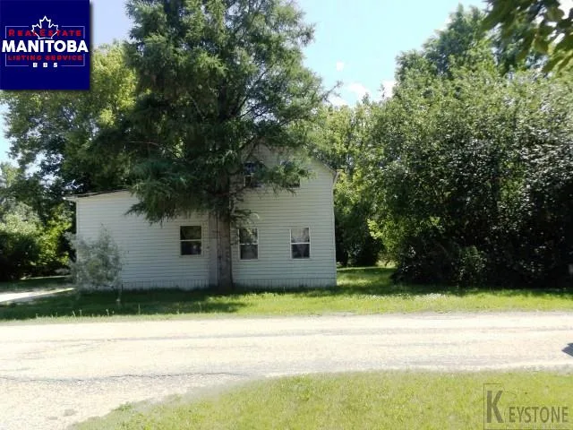 565 Leslie Ave, Gretna