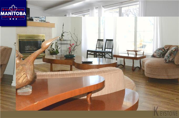 Property 380 Lockwood St img1