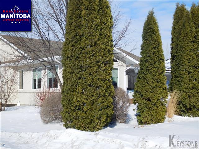 Property 61 Southpark Dr img1