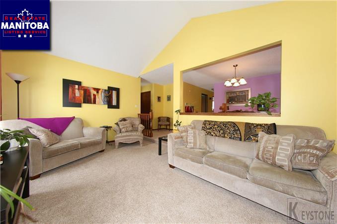 Property 115 Meadow Lake Dr img1