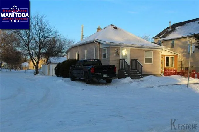 145 Perth Ave, Winnipeg