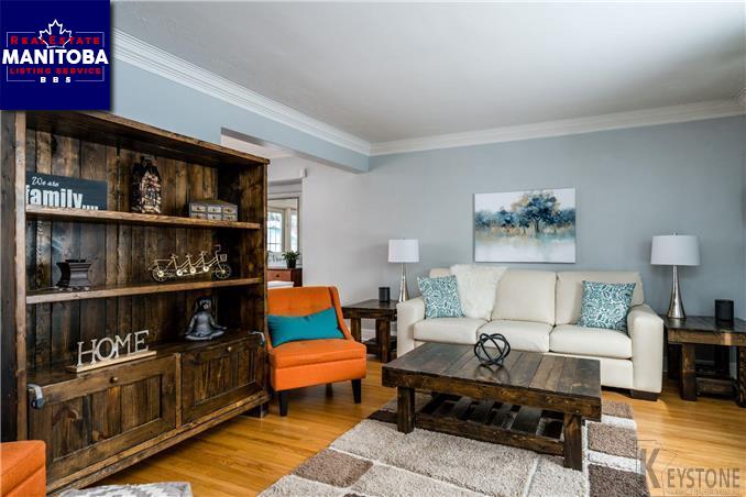 Property 657 Waterloo St img1