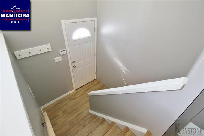 Property 41 Treger Bay img1