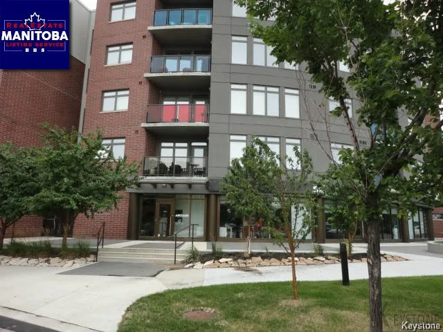 101 340 Waterfront Dr, Winnipeg