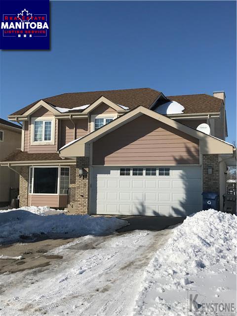 Property 91 Bluewater Cr Main image