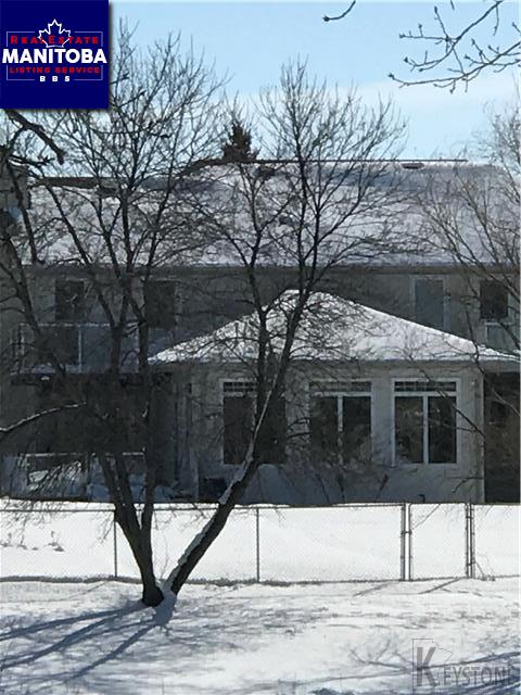 Property 91 Bluewater Cr img1