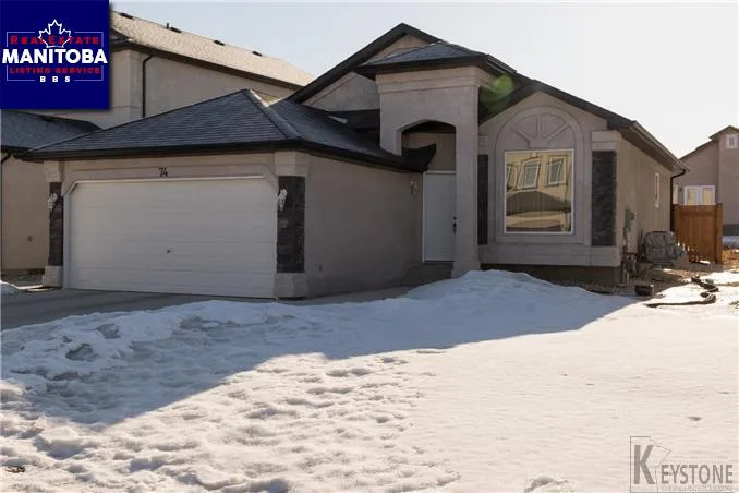 74 Colbourne Dr, Winnipeg