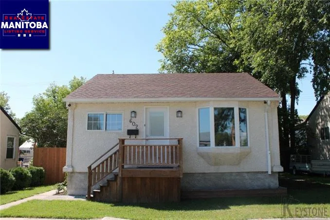 3 Bed House for Sale at 602 Harbison Ave E, Winnipeg, MB - MLS® #1805088