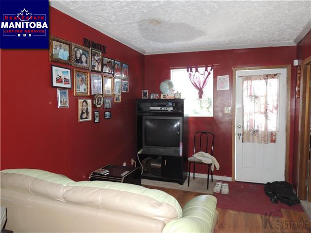 Property 630 Pritchard Ave img1