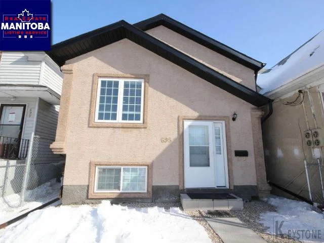 695 Flora Ave, Winnipeg